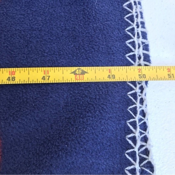 American Eagle Outfitters Stadium Blanket Large 50" X 60" Navy Red White Cozy - Picture 4 of 7